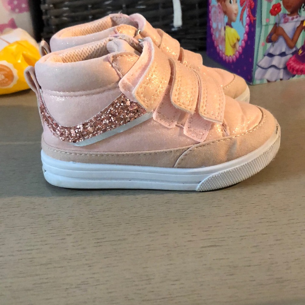 Toddler girl pink hi tops